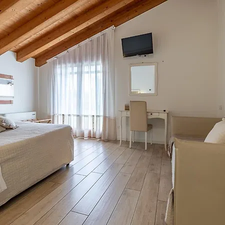 Casa Rossa Alloggio per agriturismo