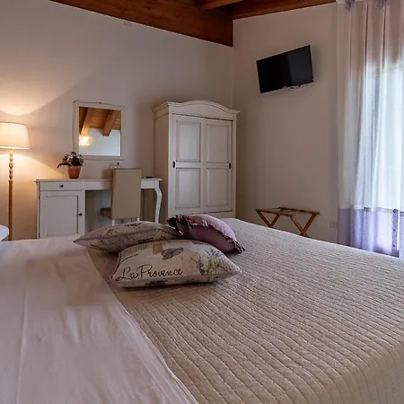 Casa Rossa Alloggio per agriturismo