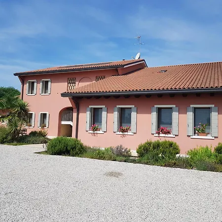 Casa Rossa Alloggio per agriturismo Postioma
